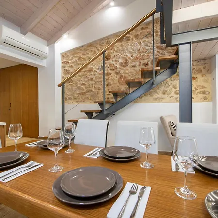Leste αmperia Maisonette 아파트