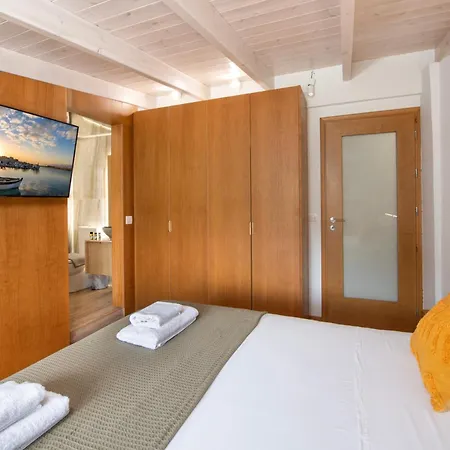 Leste αmperia Maisonette *